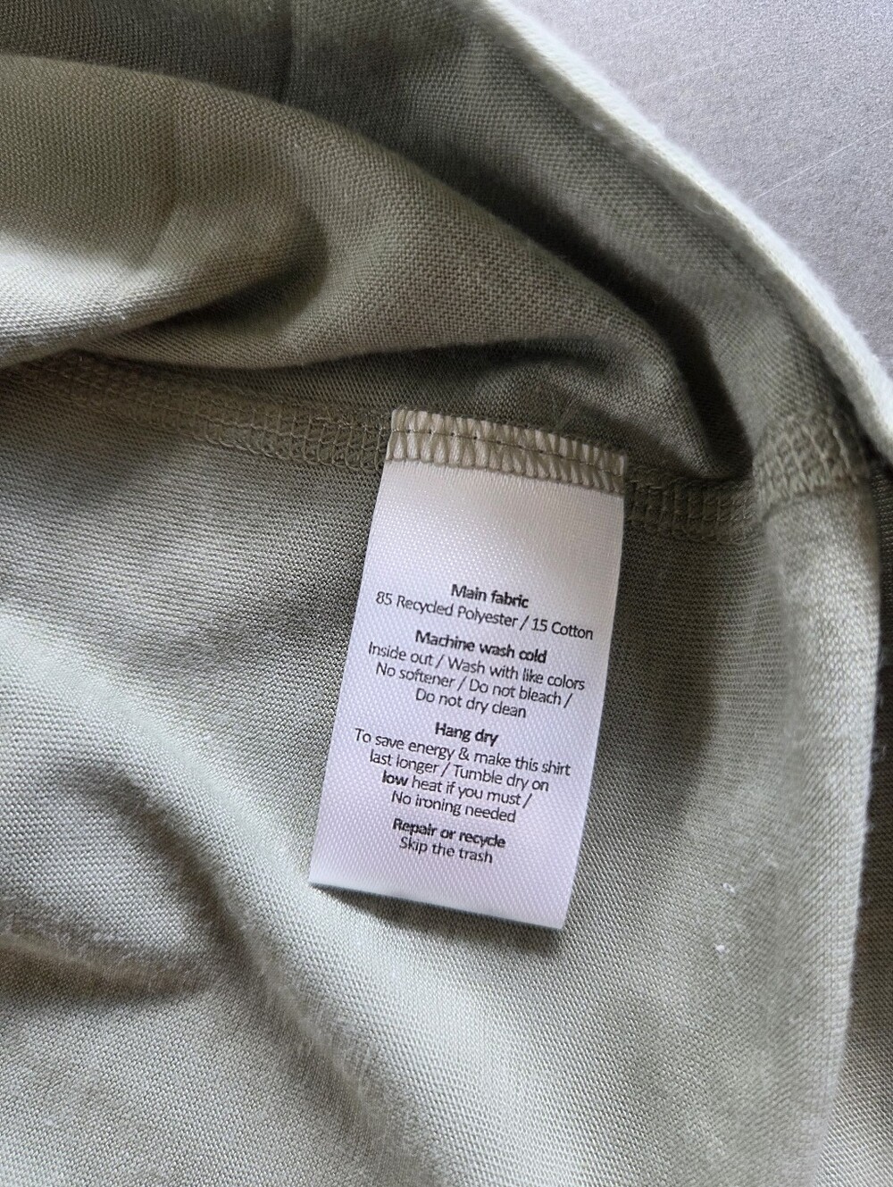 Poncho Men's Sweatshirt Hoodie Size Medium NWT The Boundary Waters - Picture 8 of 10